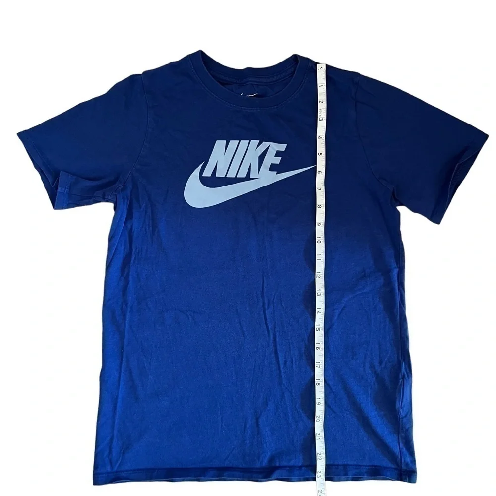 𝅺NIKE Kids Blue Short Sleeve T Shirt- Size L 12-13 years